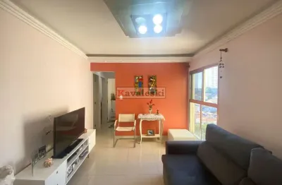 Apartamento lindo/ reformado / 3 dormitórios / 2 wcs / 1 vaga / 62 metros / lazer / vila das mercês