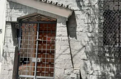 Sobrado vago miolo do ipiranga - 2 dormitórios / quintal - próx ao metrô sacomã