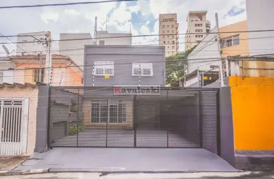 Casa comercial com 7 salas à venda na Rua Pero Neto, --, Saúde, São Paulo