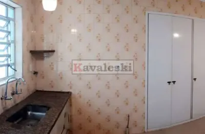 Linda casa térrea com 2 dormitórios 2 vagas / quintal / depósito grande / miolo vila das mercês