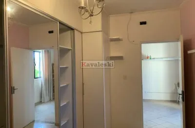 ** Sobrado de ALTO PADRÃO a venda próximo à estação de metrô São Judas.