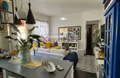 **terreno a venda com 3 casas no bairro vila monumento.