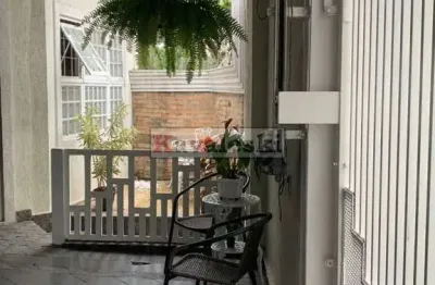 Casa com 3 quartos à venda na Rua Francisco Mesquita, --, São Judas, São Paulo