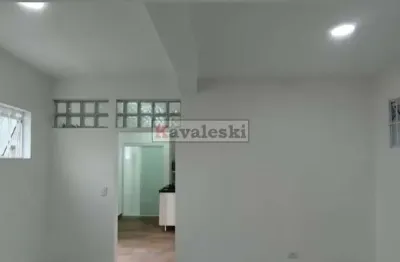 Ótima casa  01 dormitório c/ 30m² sem vaga garagem -vila água funda