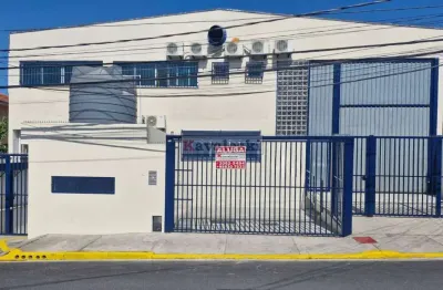 Barracão / Galpão / Depósito com 8 salas para alugar na Rua Kalil Nader Habr, --, Vila Santo Estéfano, São Paulo