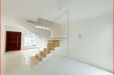 Casa com 2 quartos para alugar na Rua Comendador João Gabriel, --, Mirandópolis, São Paulo