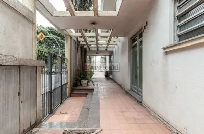 ** Casa comercial com 575 m² para a locação no bairro IPIRANGA**