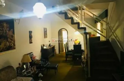 Sobrado com  3 dormitorios pertinho do metro santos imigrantes