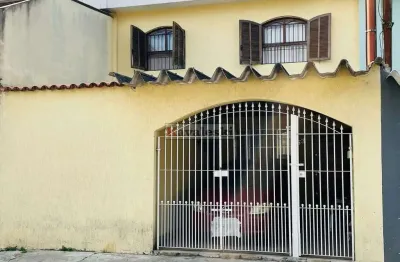Sobrado reformado 2 dormitórios 1 vaga - quintal - ac financiamento