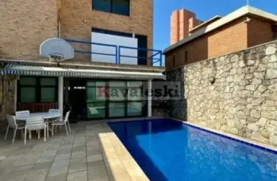 Sobrado de vila fechada miolo jd da saúde- 4 dormitórios 2 suites quintal com piscina - 5 vagas -