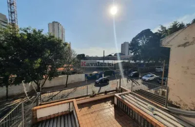 Sobrado com 4 quartos e 5 banheiros à venda, 194 m²