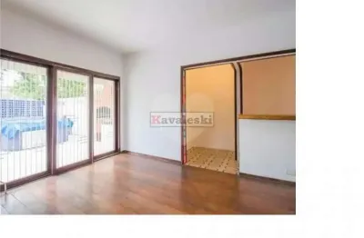 >  casa térrea no miolo do jardim da saúde . ( saúde ) oportunidade .