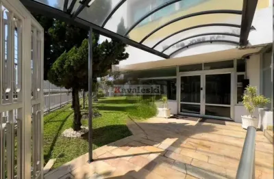 Para quem procura por muito espaço! apartamento amplo!