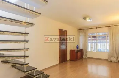 Sobrado lindo, refomado, 2 dormitórios sala 2 ambientes 2 vagas quintal - próx metrô - oportunidade