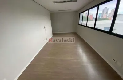 *  sala comercial ao lado do metrô são judas ..proprietária baixou !!?