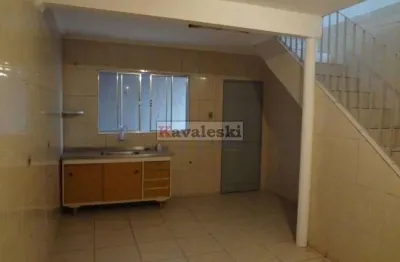 ** oportunidade ** 2 casas no mesmo terreno na saúde !!!