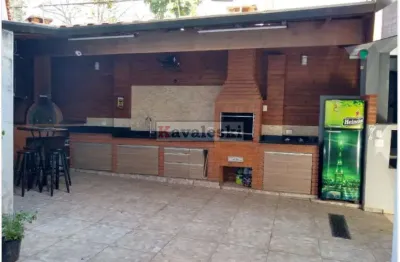 Òtimo casa com 2 dormitórios 3 vagas quintal com churrasq e forno de pizza- metrô conceição