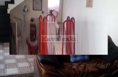 Oportunidade , excelente custo beneficio .sobrado com 4 dormitórios .