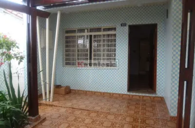 >   sobrado com edícula , ideal para 2 famílias ....