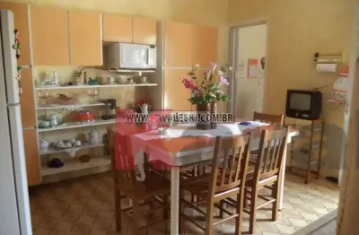 Casa térrea vila das mercês .oportunidade .proprietária estuda ofertas .