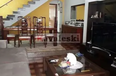 Lindo sobrado 3 dormitórios 2 suites 5 vagas de garagem - doc 1005