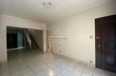 *  casa térrea  em excelente localização próximo a rua ribeiro lacerda !