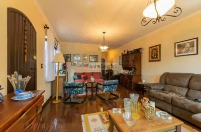 Casa com 3 quartos à venda na Rua Dom Macário, --, Saúde, São Paulo