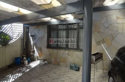 * sobrado muito bem localizado pra vender hoje !!.....