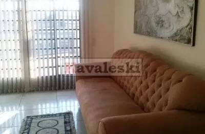 Casa de 3 andares 800 m do metrô jabaquara e conceição a 1 quilômetros