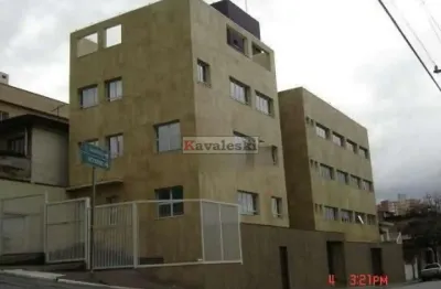Lindo prédio comercial de esquina e com fácil acesso por várias regiões.