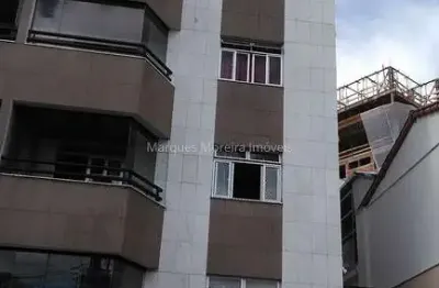 Excelente imóvel com 2 quartos na rua silva jardim!