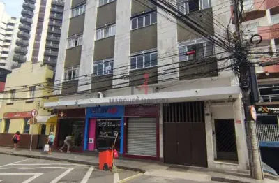 Kitnet / Stúdio para alugar na Rua Chanceler Oswaldo Aranha, São Mateus, Juiz de Fora