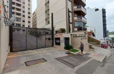 Apartamento com 2 quartos para alugar na Rua Delfim Moreira, 212, Centro, Juiz de Fora