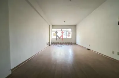 Kitnet / Stúdio à venda na Avenida Barão do Rio Branco, Centro, Juiz de Fora