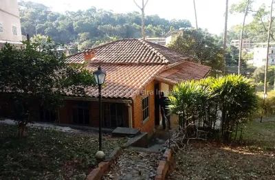 Terreno à venda na Rua Dimas Bergo Xisto, São Pedro, Juiz de Fora
