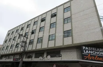 Apartamentos de dois quartos no centro de juiz de fora (r$159.900,00)