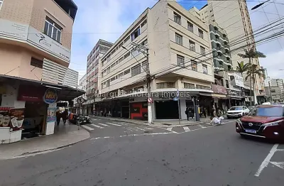 Apartamento com 3 quartos à venda na Rua Barbosa Lima, Centro, Juiz de Fora