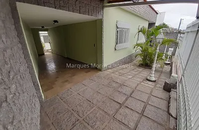 Casa com 3 quartos à venda na Rua Severino Belfort, Bairu, Juiz de Fora