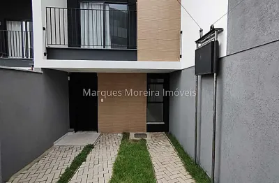 Residência exclusiva a passos da ufjf: charme e conforto em 3 suítes'