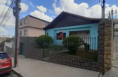 Casa com 3 quartos à venda na Rua Irmão Martinho, Bairu, Juiz de Fora