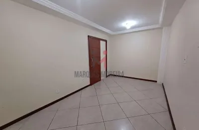 Casa com 3 quartos à venda na Rua Tupi, Santa Terezinha, Juiz de Fora