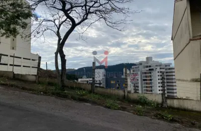 Terreno à venda na Rua José Romão Guedes, Granbery, Juiz de Fora