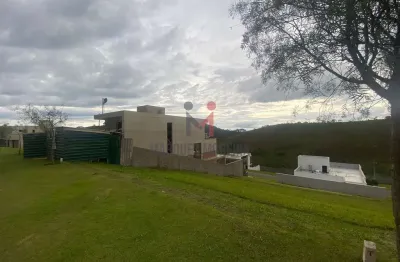Terreno em condomínio fechado à venda na Rua Ibiá, Alphaville, Juiz de Fora