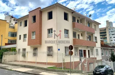 Apartamento com 3 quartos à venda na Rua Oswaldo Cruz, 240, Centro, Juiz de Fora