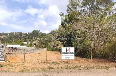 Terreno à venda na Rua dos Pinheirais, Novo Horizonte, Juiz de Fora