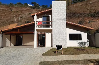 Casa com 3 quartos à venda na Rua Octávio Malvaccini, Spina Ville II, Juiz de Fora