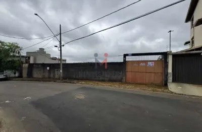 Oportunidade única! terreno 600m² no bairro aeroporto – ideal para prédios residenciais ou casas geminadas!