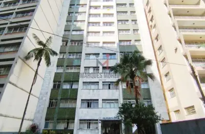 Apartamento 2 quartos dependência completa de serviço coração da cidade