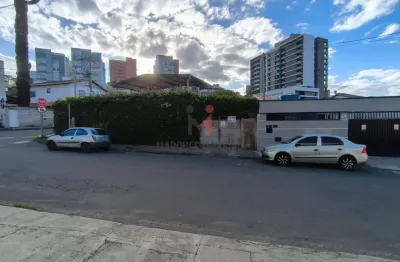 Terreno 475 m² 100% plano murado esquina ponto nobre são pedro