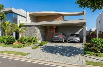 Casa linear de alto estilo e bom gosto no Alphaville Juiz de Fora — arquitetura, conforto e tecnologia em perfeita harmonia